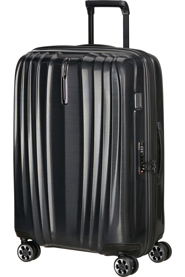 nexis koffert med utvidbar veske 4 hjul 70 cm onyx black