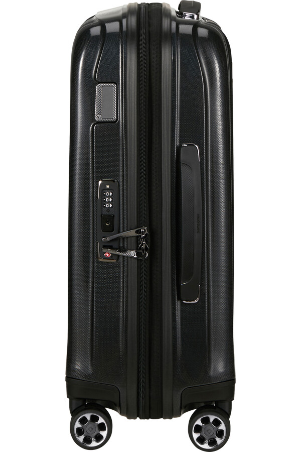 nexis koffert med utvidelsesfunksjon 4 hjul 55 cm onyx black